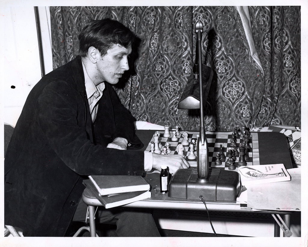 Bobby Fischer with Dubrovnik.jpg